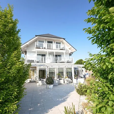 Pastelowa Bed & Breakfast 4*